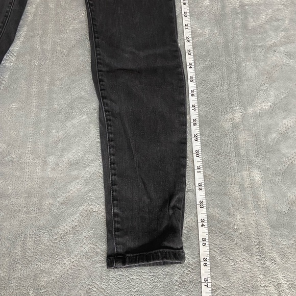 Madewell High Riser 9” Skinny Skinny Jeans - Picture 3 of 8